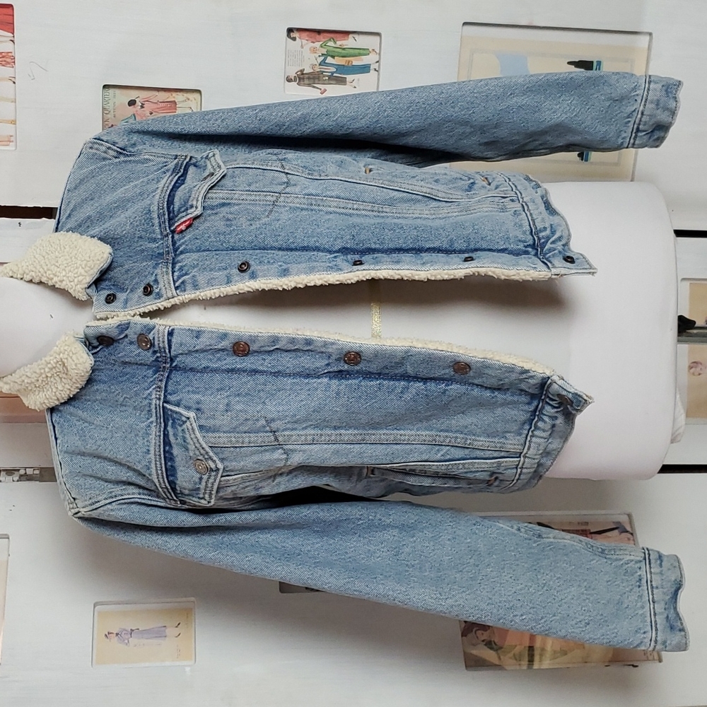 Levi's Sherpa jacket
